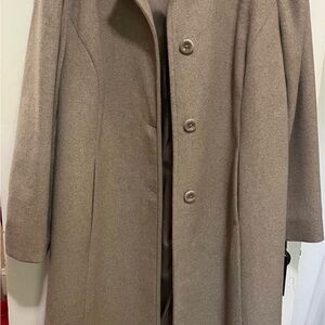 Women's Classic Tan Coat